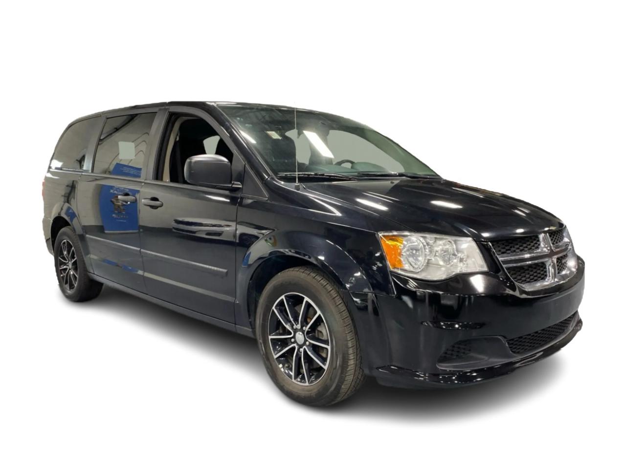 2017 Dodge Grand Caravan CANADA VALUE PACKAGE - Photo #3