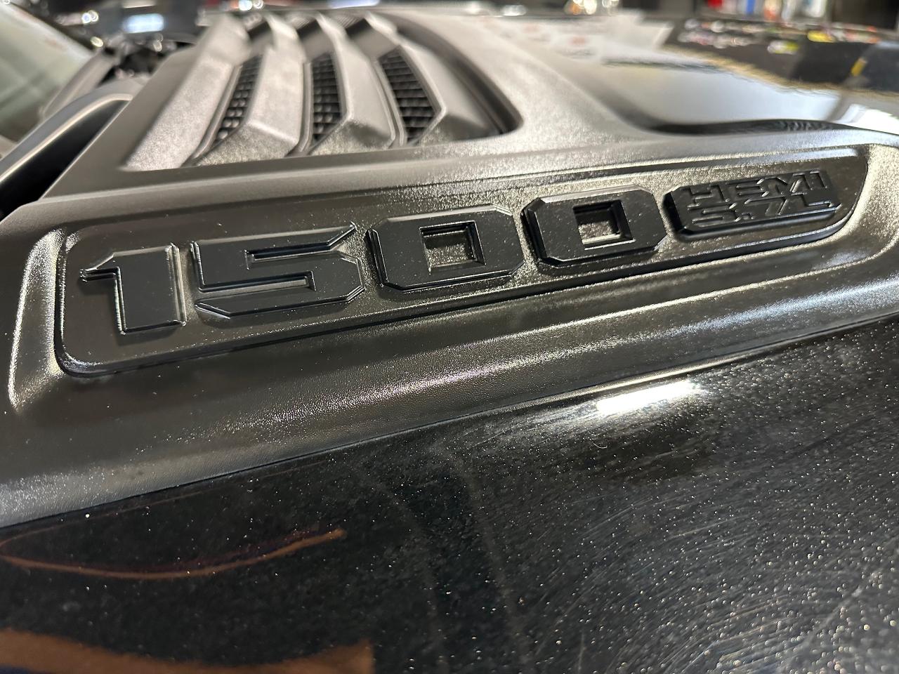 2022 RAM 1500 V8 5.7 L | SPORT | 4X4 | CREW CAB 5'7" BOX Photo4