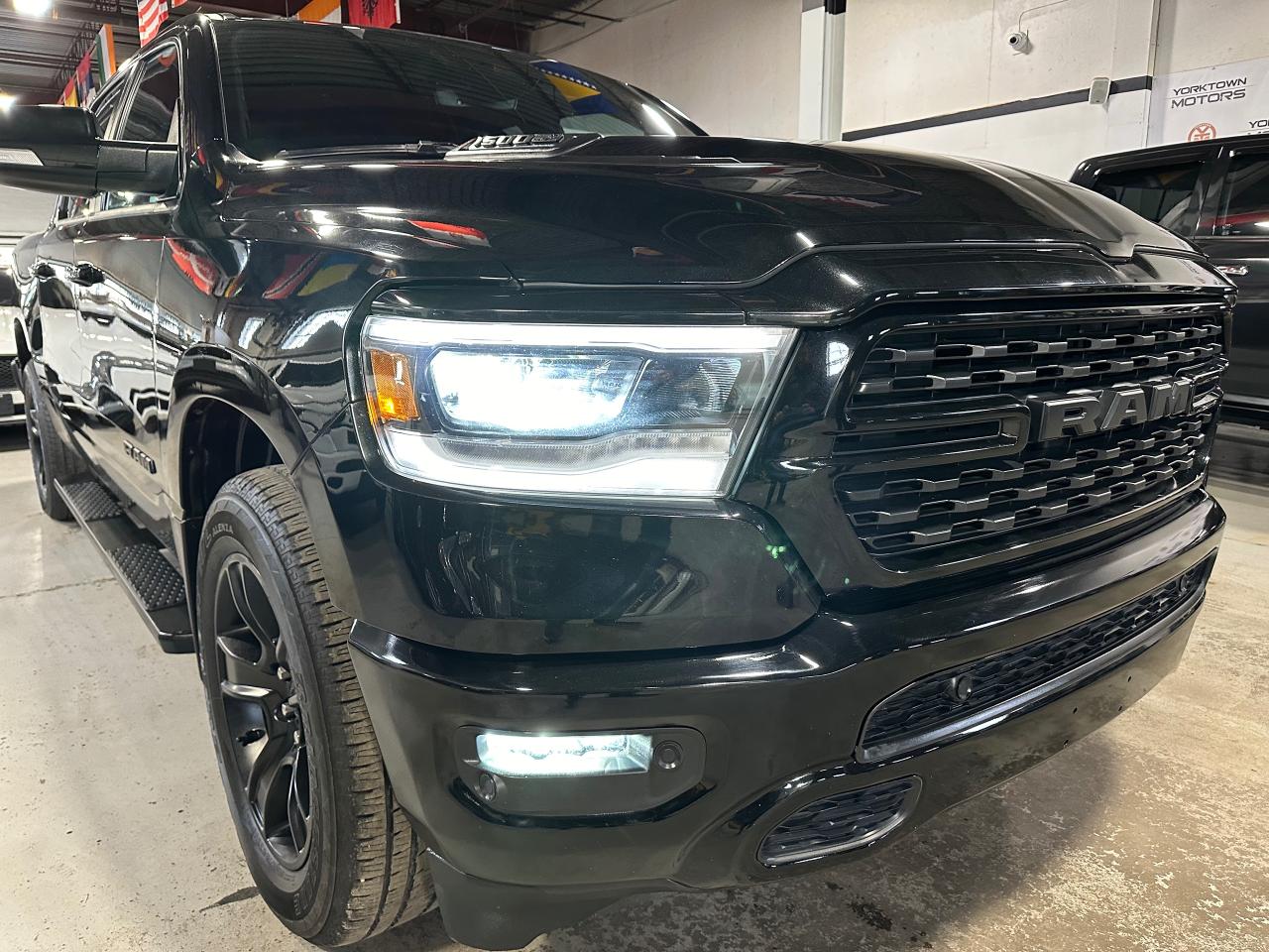2022 RAM 1500 V8 5.7 L | SPORT | 4X4 | CREW CAB 5'7" BOX Photo2