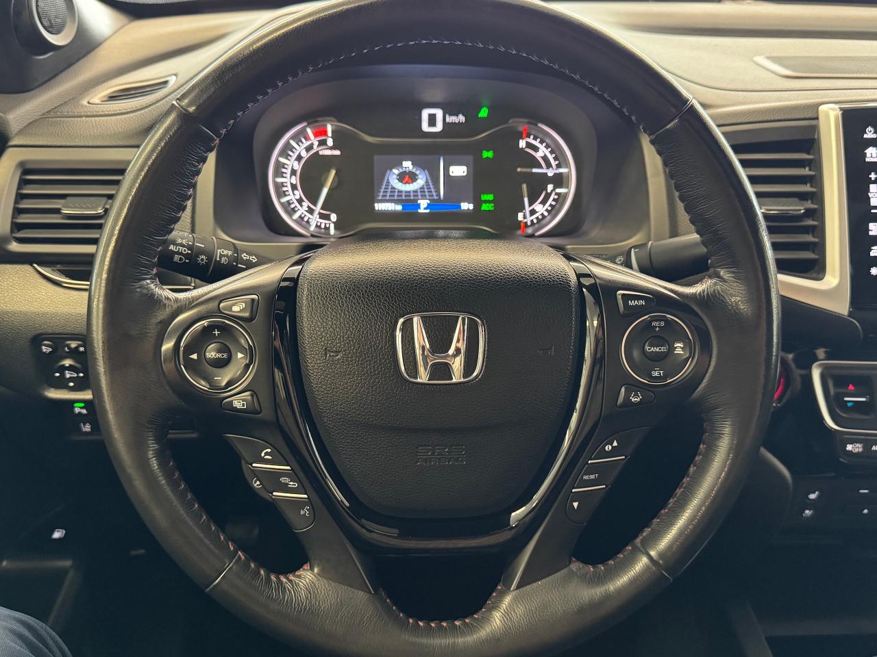 2017 Honda Ridgeline Black Edition 4WD Crew+GPS+ONE OWNER+CLEAN CARFAX - Photo #12