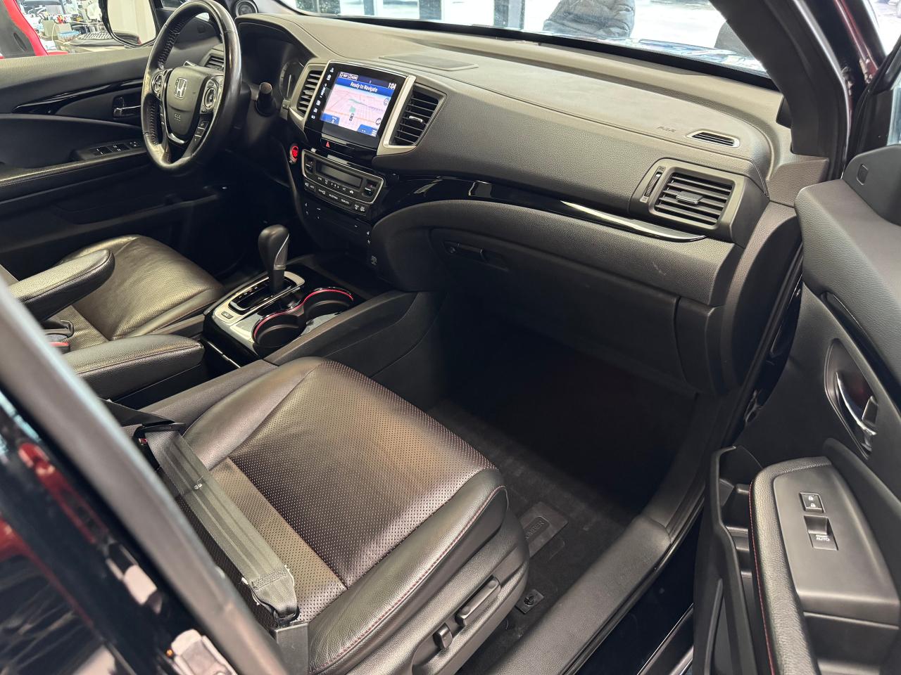 2017 Honda Ridgeline Black Edition 4WD Crew+GPS+ONE OWNER+CLEAN CARFAX - Photo #22