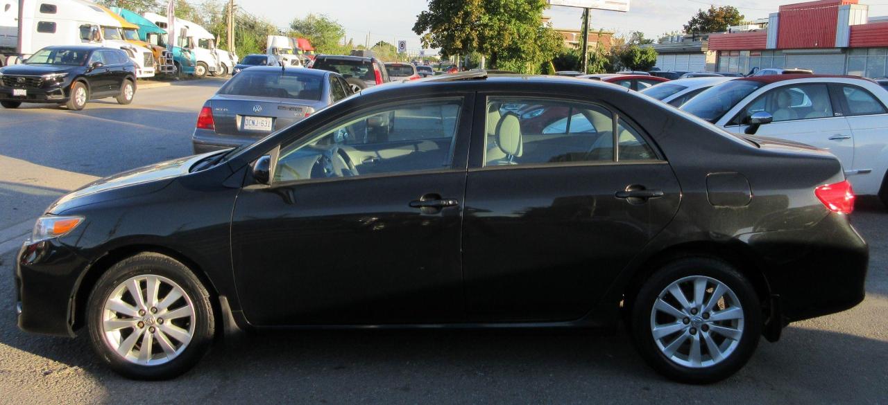 2010 Toyota Corolla  Photo3