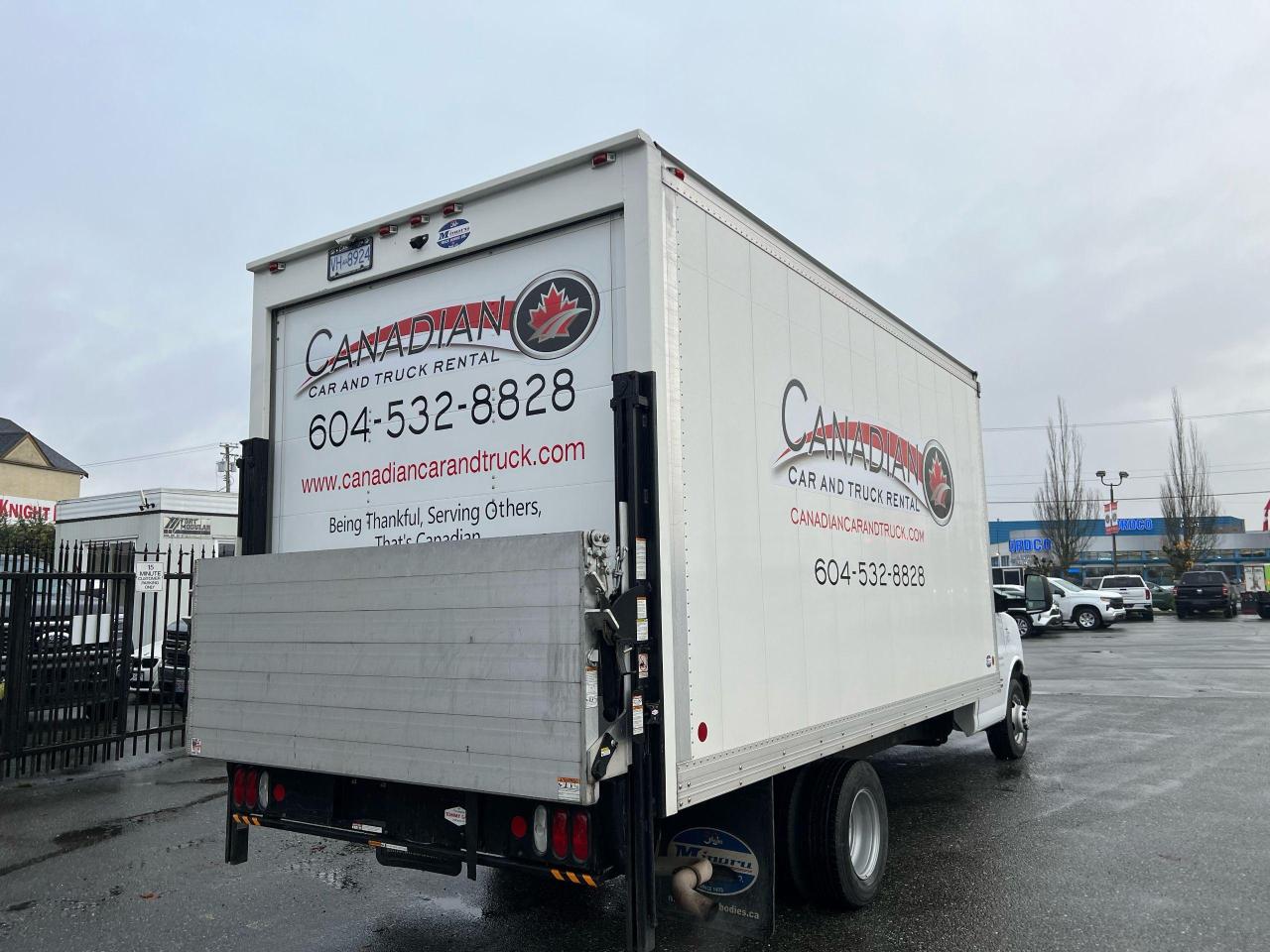 2023 Chevrolet Express 16' BOX TRUCK WITH LIFTGATE Photo25