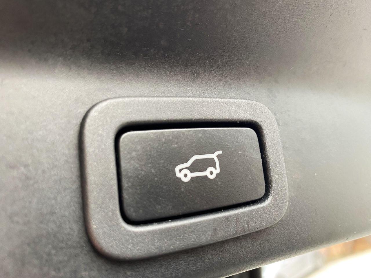 2018 Jaguar F-PACE ***SOLD*** Photo