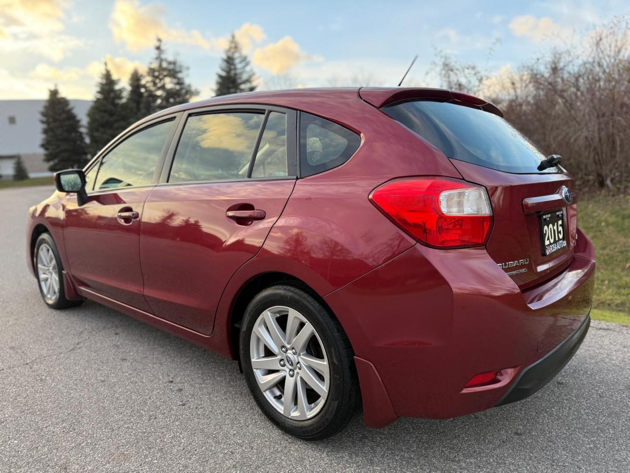 2015 Subaru Impreza AUTO AWD NO ACCIDENT BLUETOOTH BACKUP CAMERA Photo2
