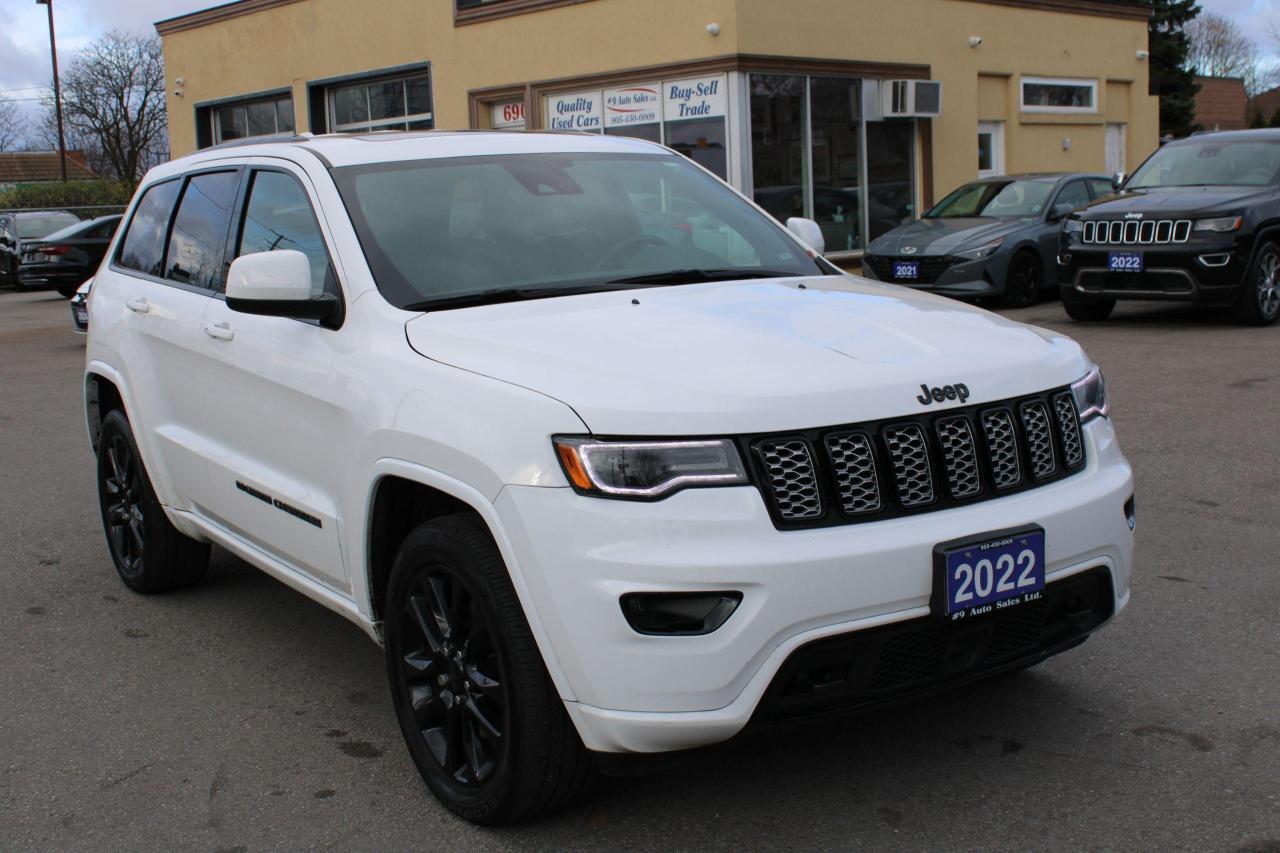 Used 2022 Jeep Grand Cherokee ALTITUDE 4X4 for sale in Brampton, ON