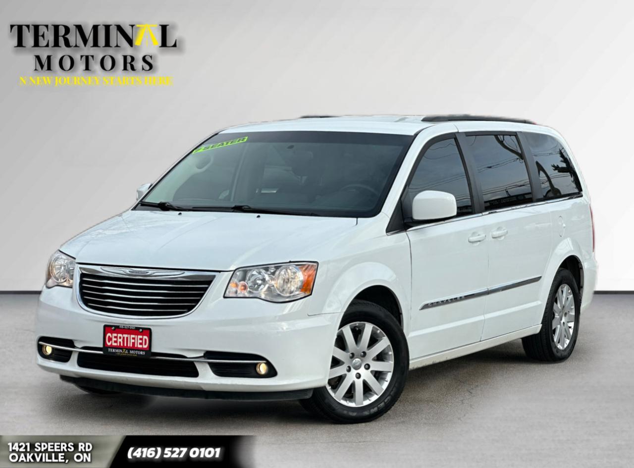 Used 2016 Chrysler Town & Country TOURING for sale in Oakville, ON