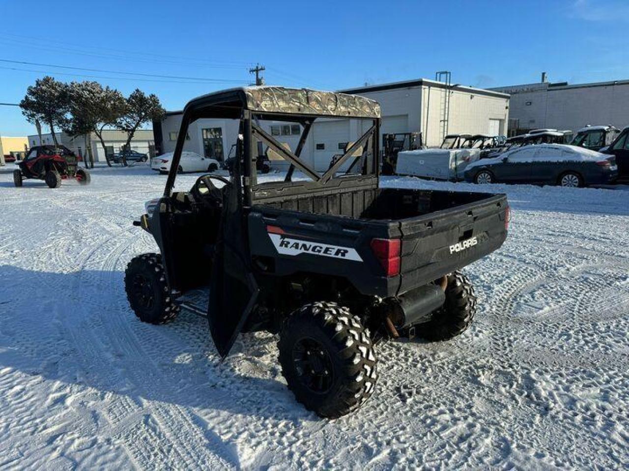 2024 Polaris Ranger 1000 Premium $105 B/W - Photo #8