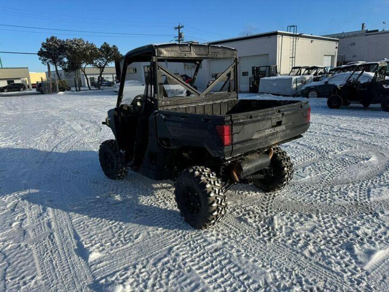 2025 Polaris Ranger 1000 Premium $114 B/W - Photo #7