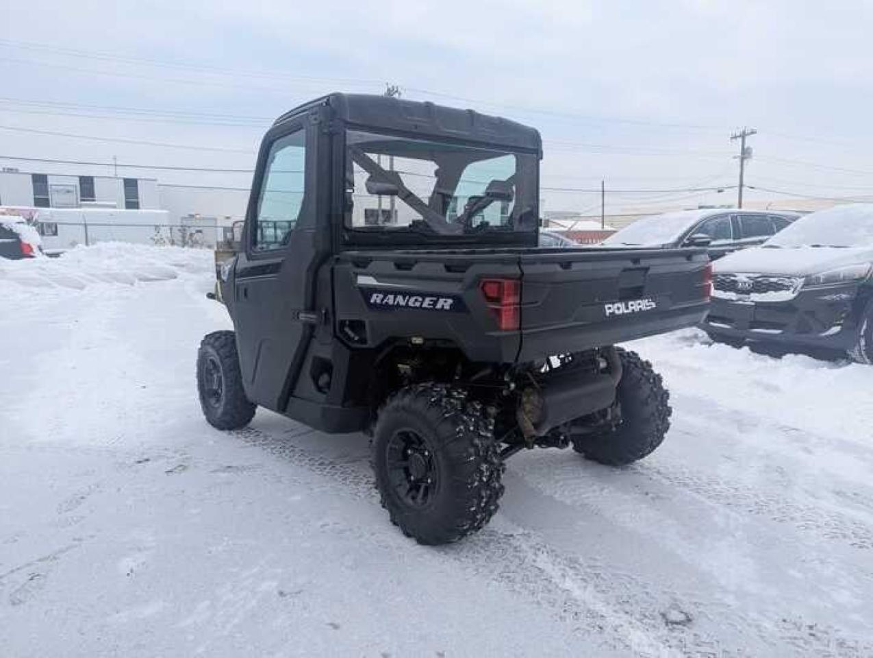 2023 Polaris Ranger 1000 XP EPS $134 B/W - Photo #4