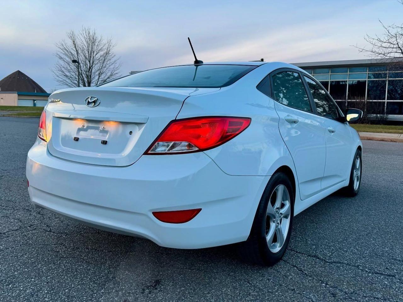 2016 Hyundai Accent CERTIFIED - Photo #7