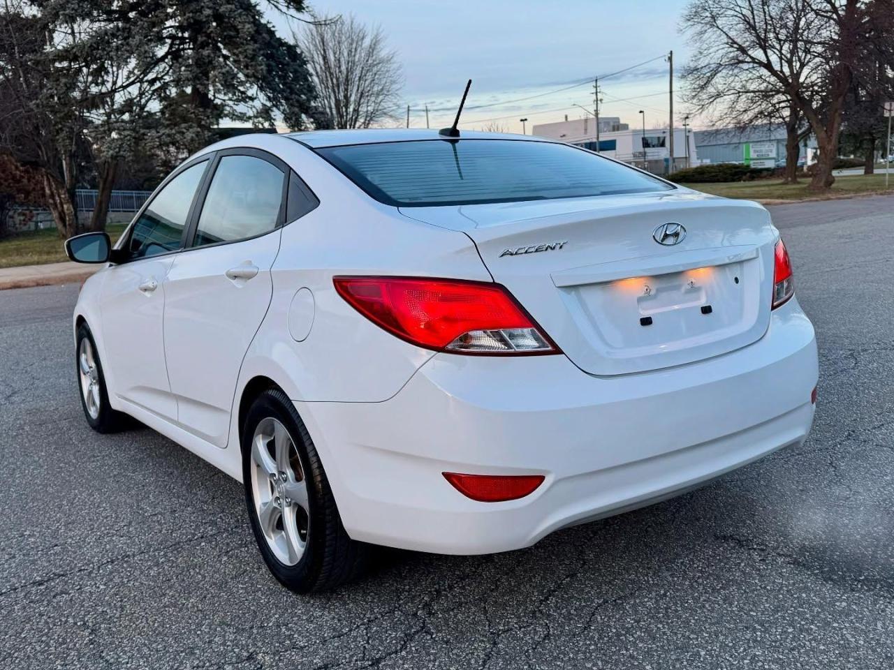 2016 Hyundai Accent CERTIFIED - Photo #8