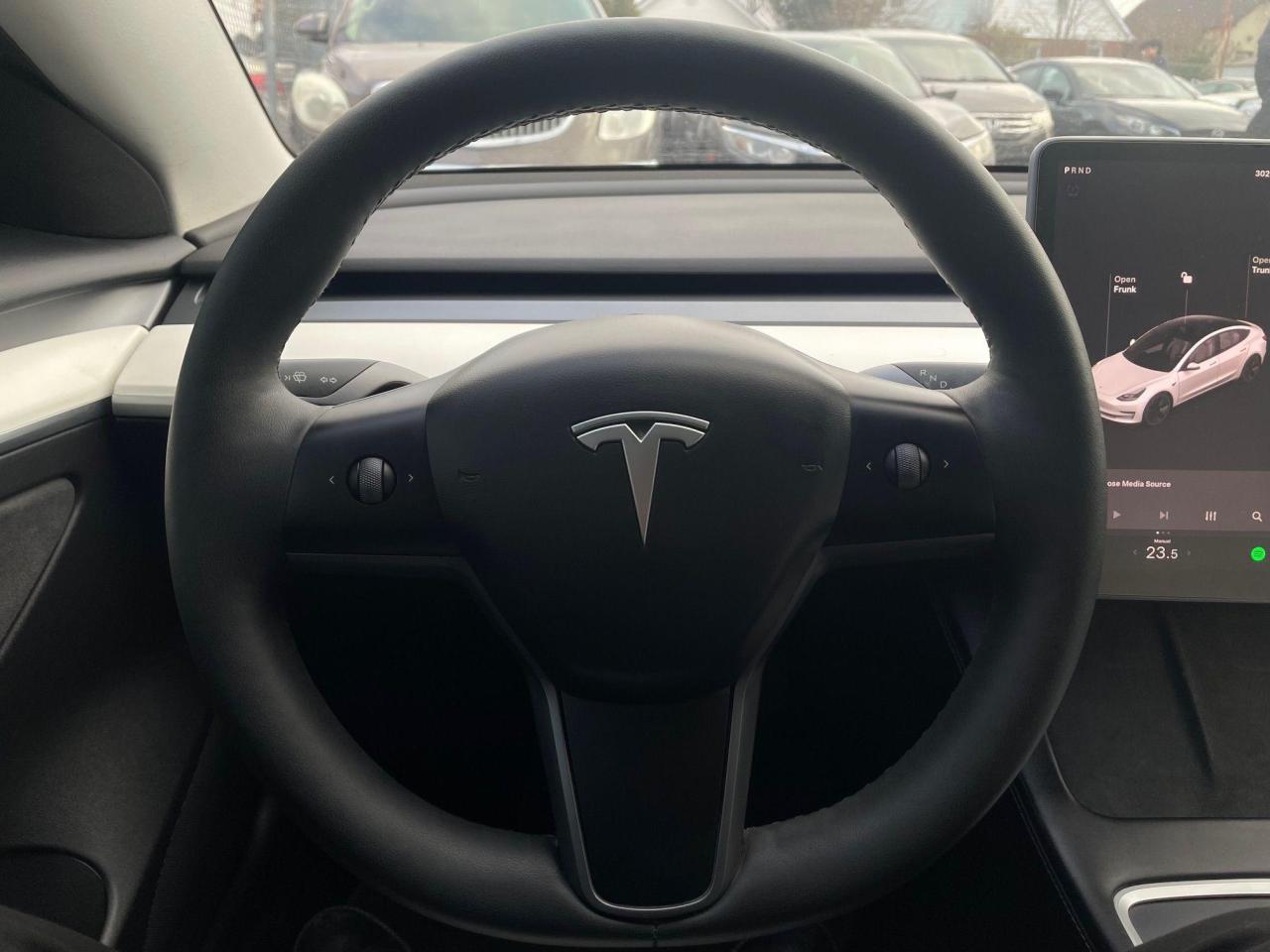 2021 Tesla Model 3 Standard Range Plus *WHITE INTERIOR, BACKUP CAM* - Photo #12