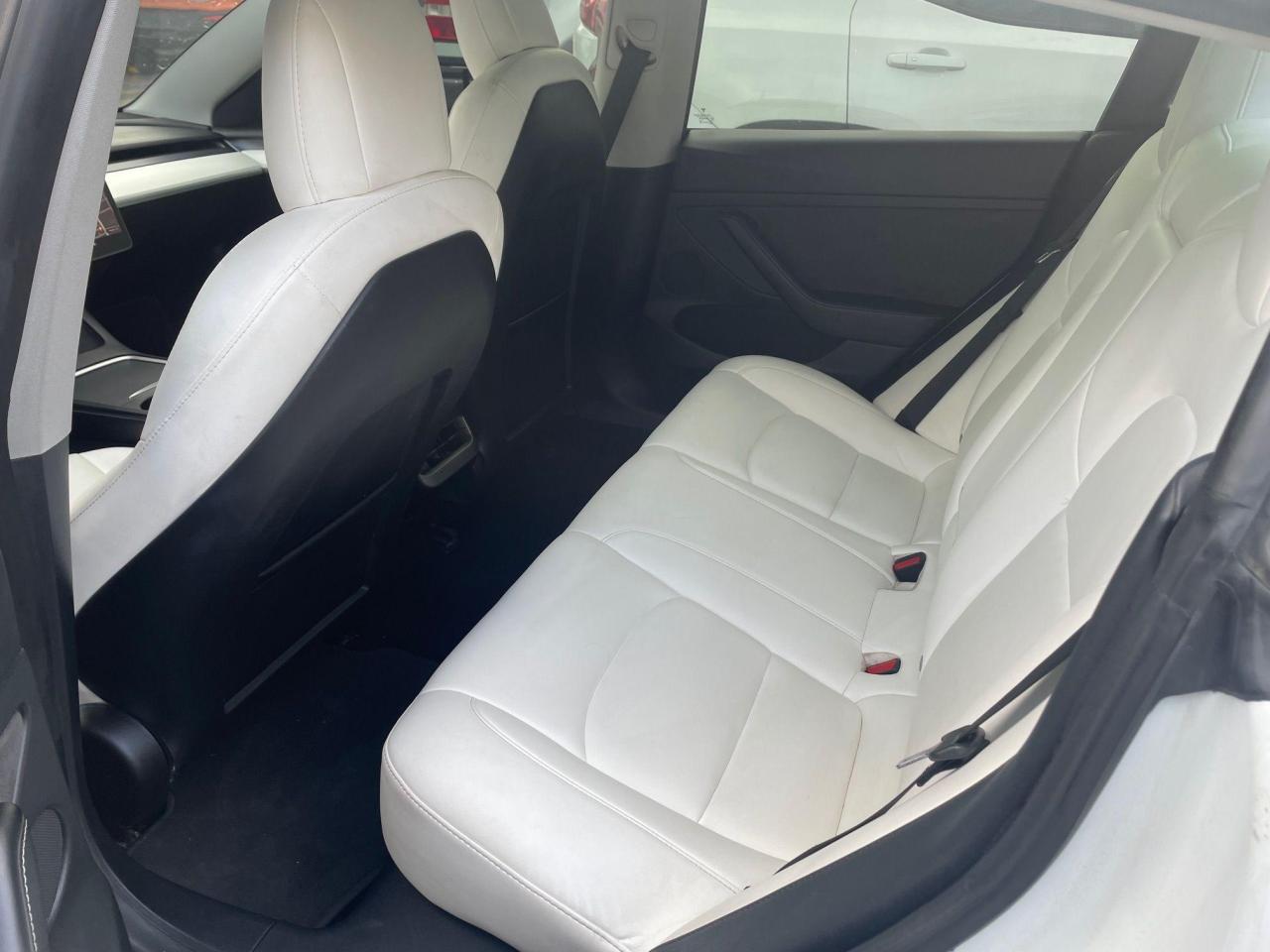 2021 Tesla Model 3 Standard Range Plus *WHITE INTERIOR, BACKUP CAM* - Photo #22