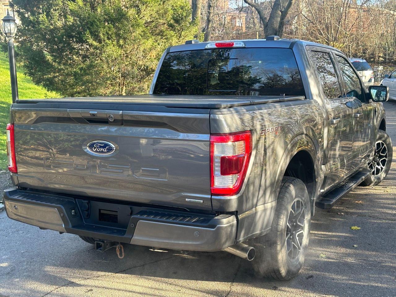 2021 Ford F-150  - Photo #7