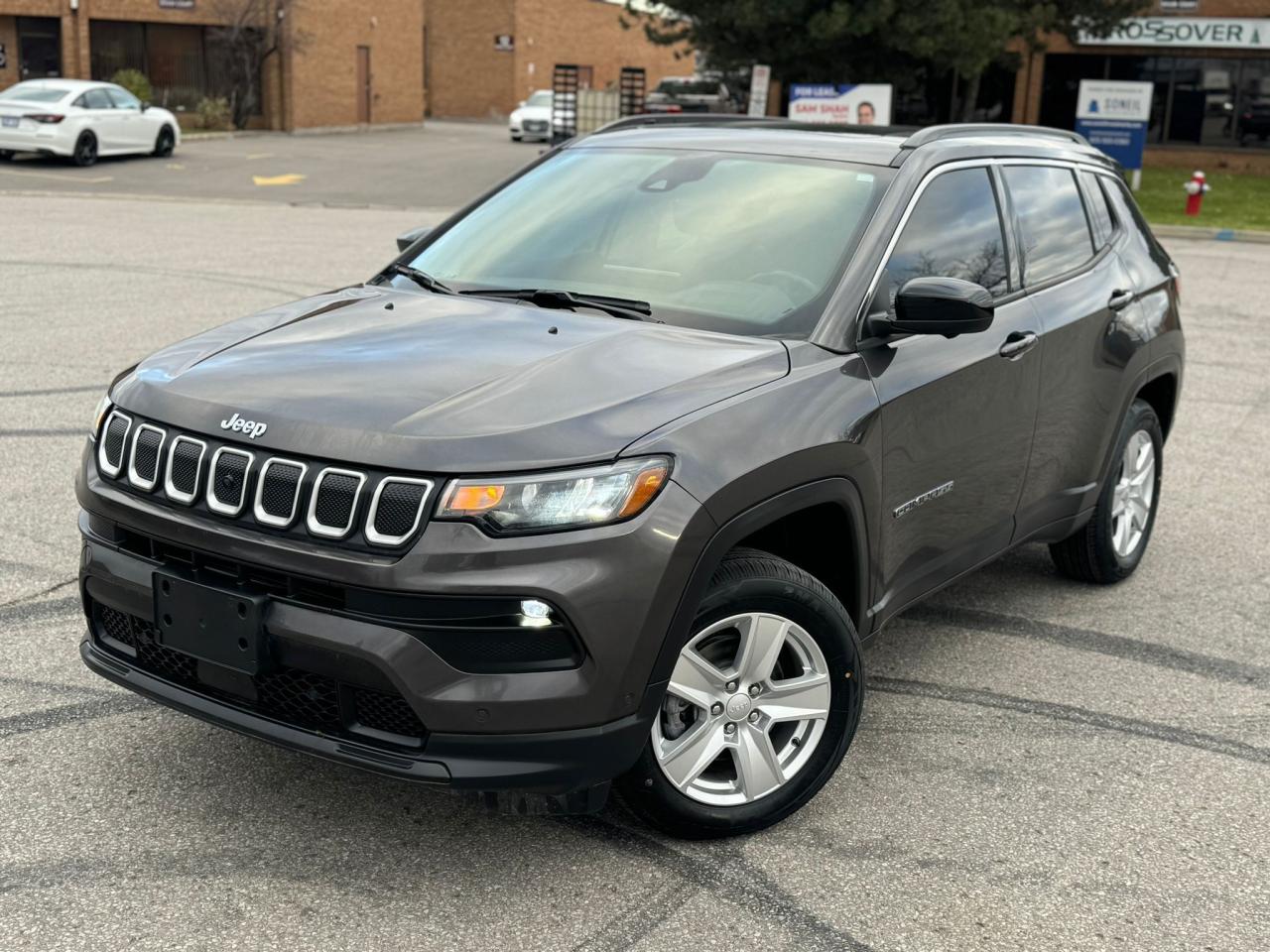 2022 Jeep Compass NORTH Photo4