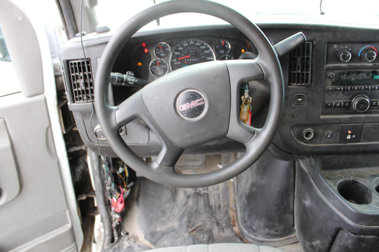 2019 GMC Savana  Photo