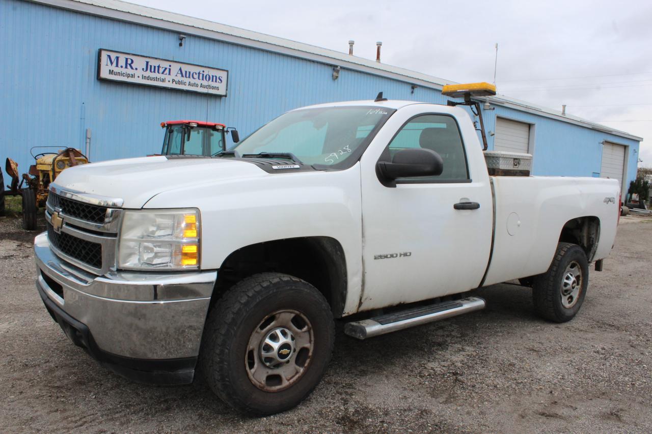 Used 2011 Chevrolet Silverado 2500  for sale in Breslau, ON