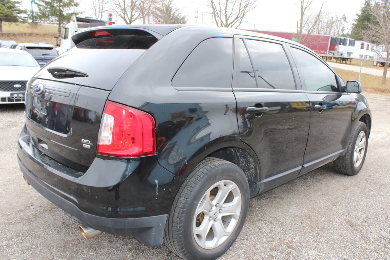 2014 Ford Edge  Photo2