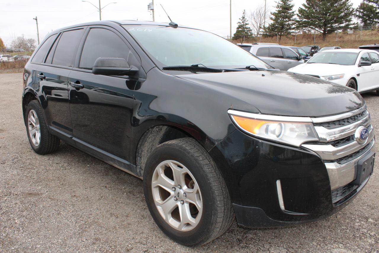 2014 Ford Edge  Photo