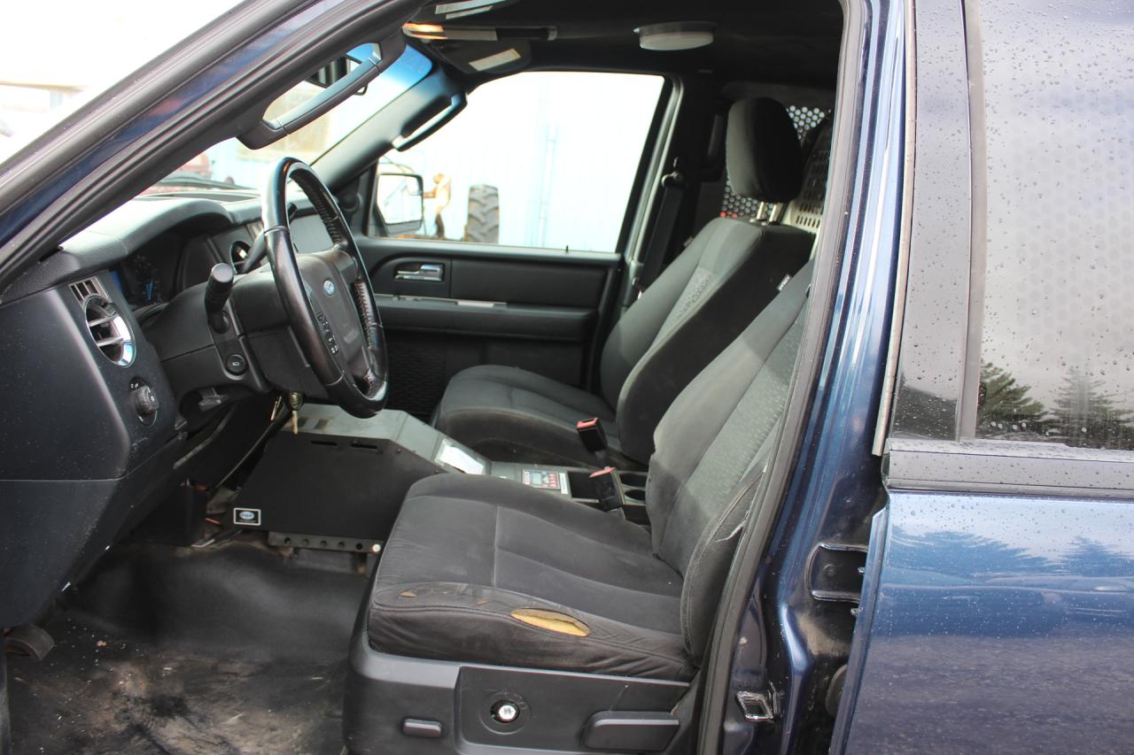 2015 Ford Expedition  Photo4