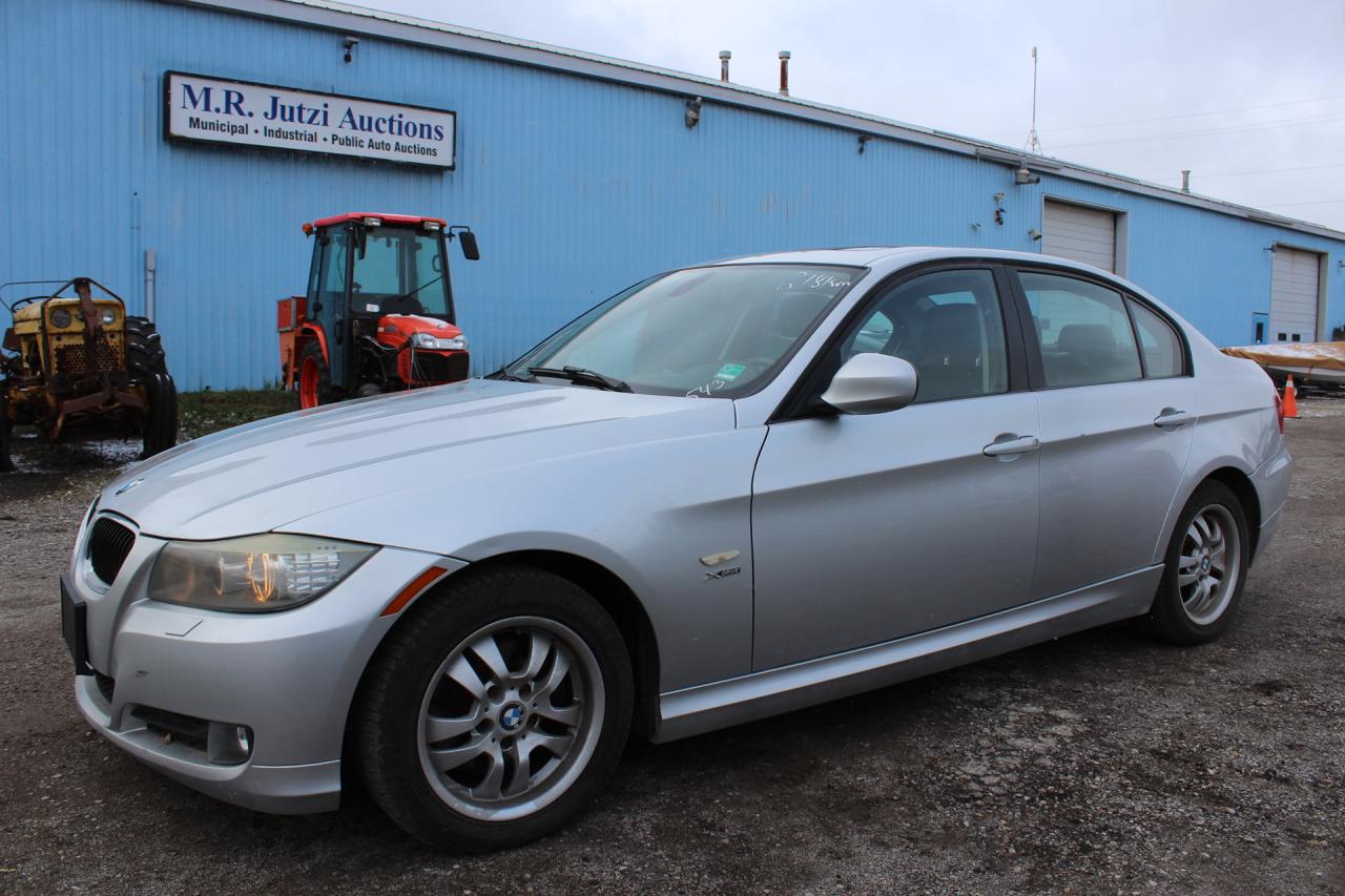 Used 2011 BMW 3 Series  for sale in Breslau, ON