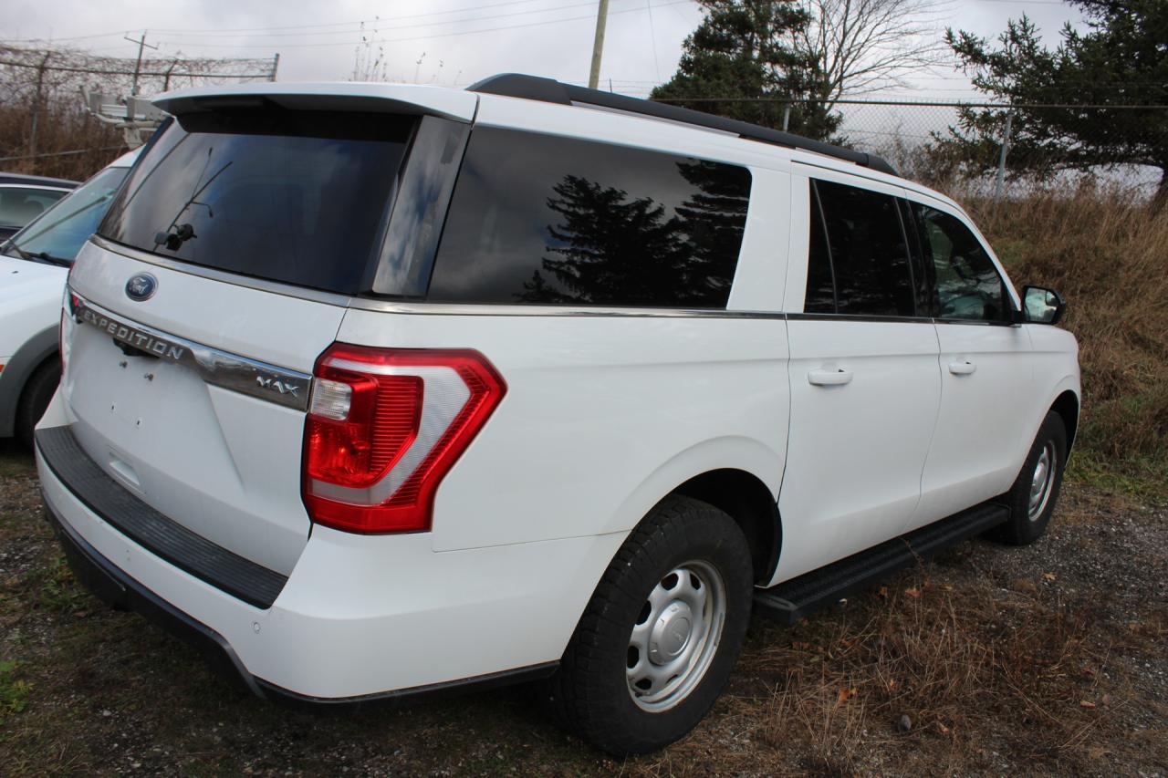 2018 Ford Expedition  Photo2