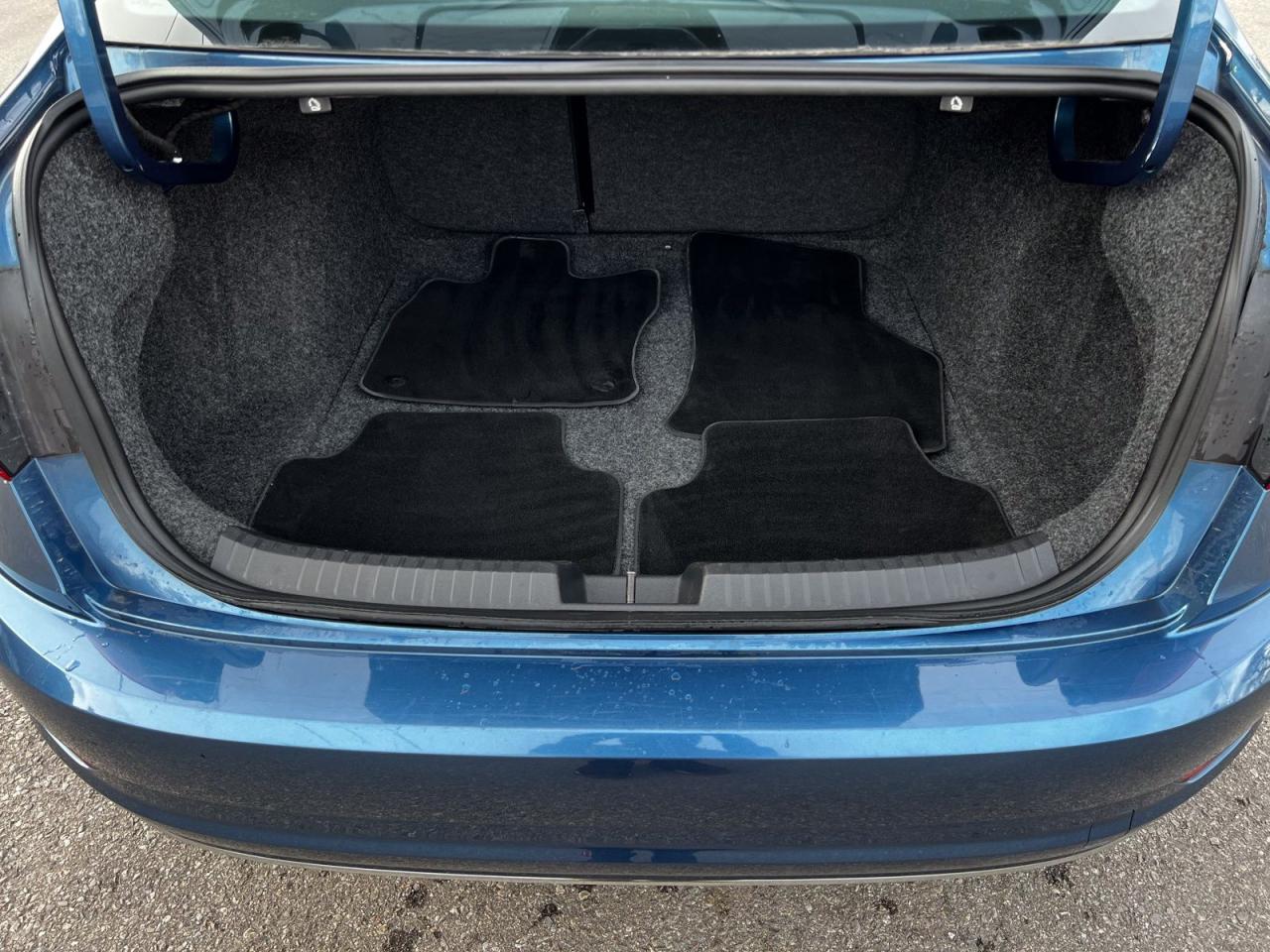 2021 Volkswagen Jetta HIGHLINE - Photo #9