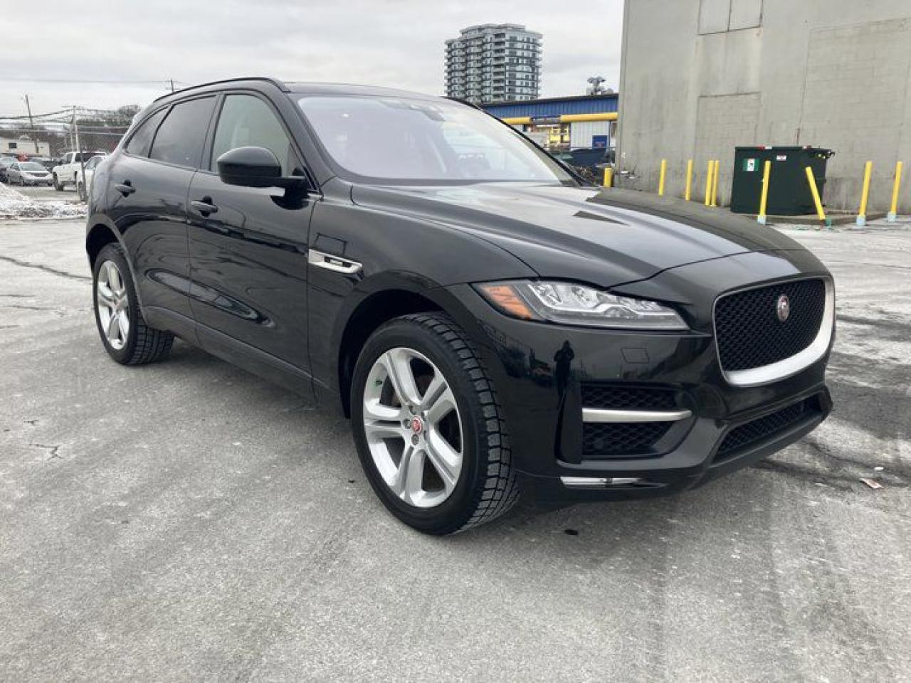 Used 2018 Jaguar F-PACE R-Sport for sale in Halifax, NS