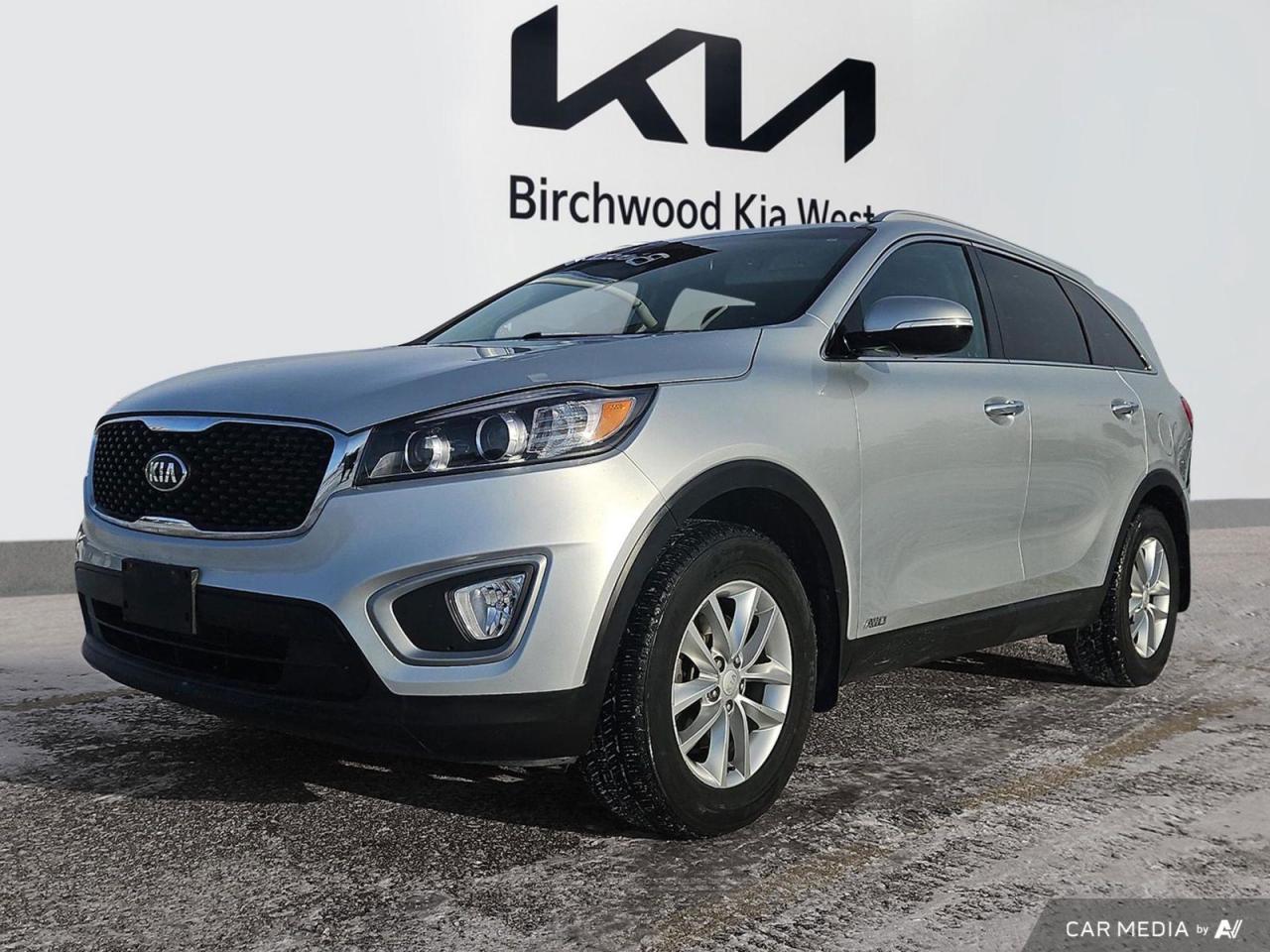 Used 2017 Kia Sorento LX AWD | No Accidents| Local Bluetooth for sale in Winnipeg, MB