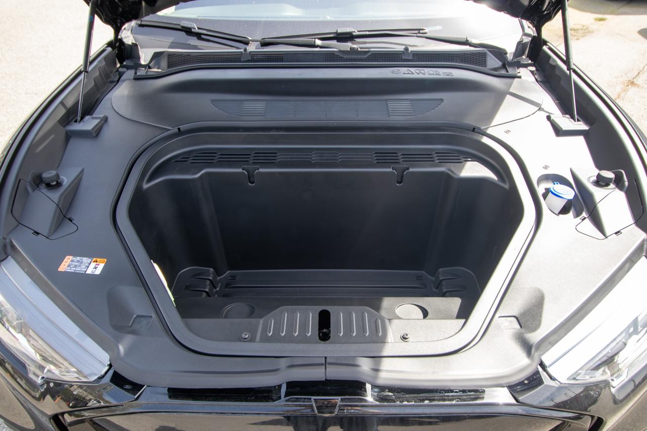 2024 Ford Mustang Mach-E Premium AWD Extended Range Photo5