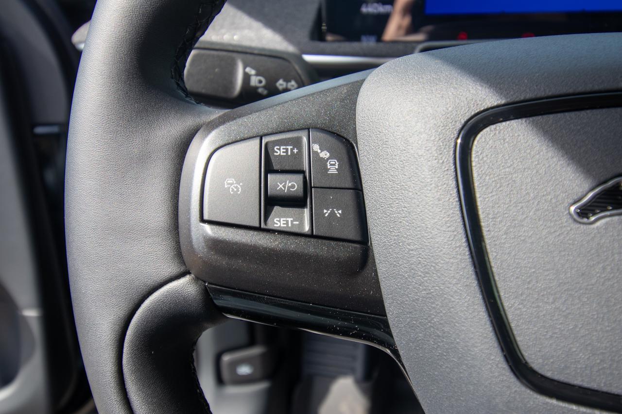 2024 Ford Mustang Mach-E Premium AWD Extended Range Photo5