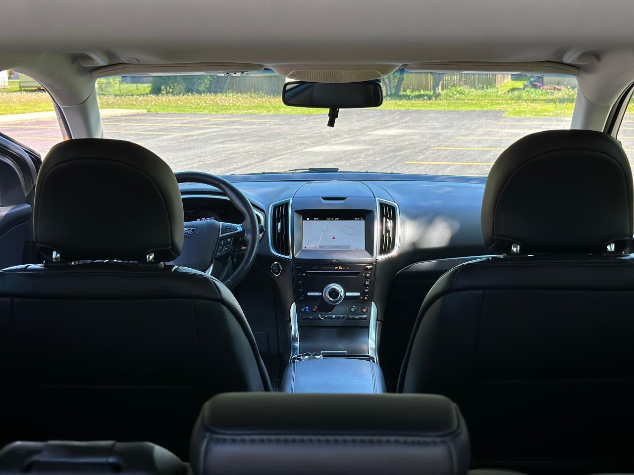 2019 Ford Edge Titanium - Photo #18