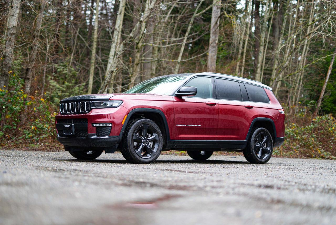 Used 2021 Jeep Grand Cherokee L Limited *LOW KMS*NAVIGATION*DUAL TONE * for sale in Surrey, BC