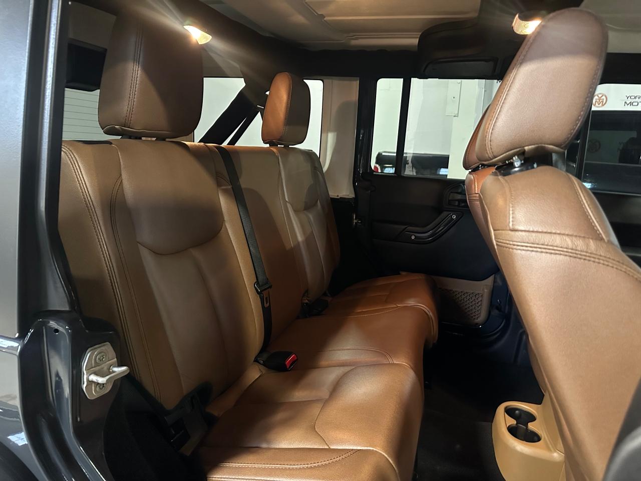 2016 Jeep Wrangler 4WD | 4DR | SAHARA | TRAIL RATED 4X4 | V6 - Photo #13
