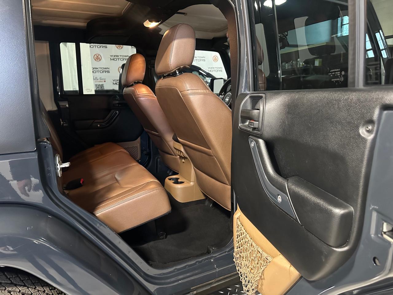 2016 Jeep Wrangler 4WD | 4DR | SAHARA | TRAIL RATED 4X4 | V6 - Photo #11