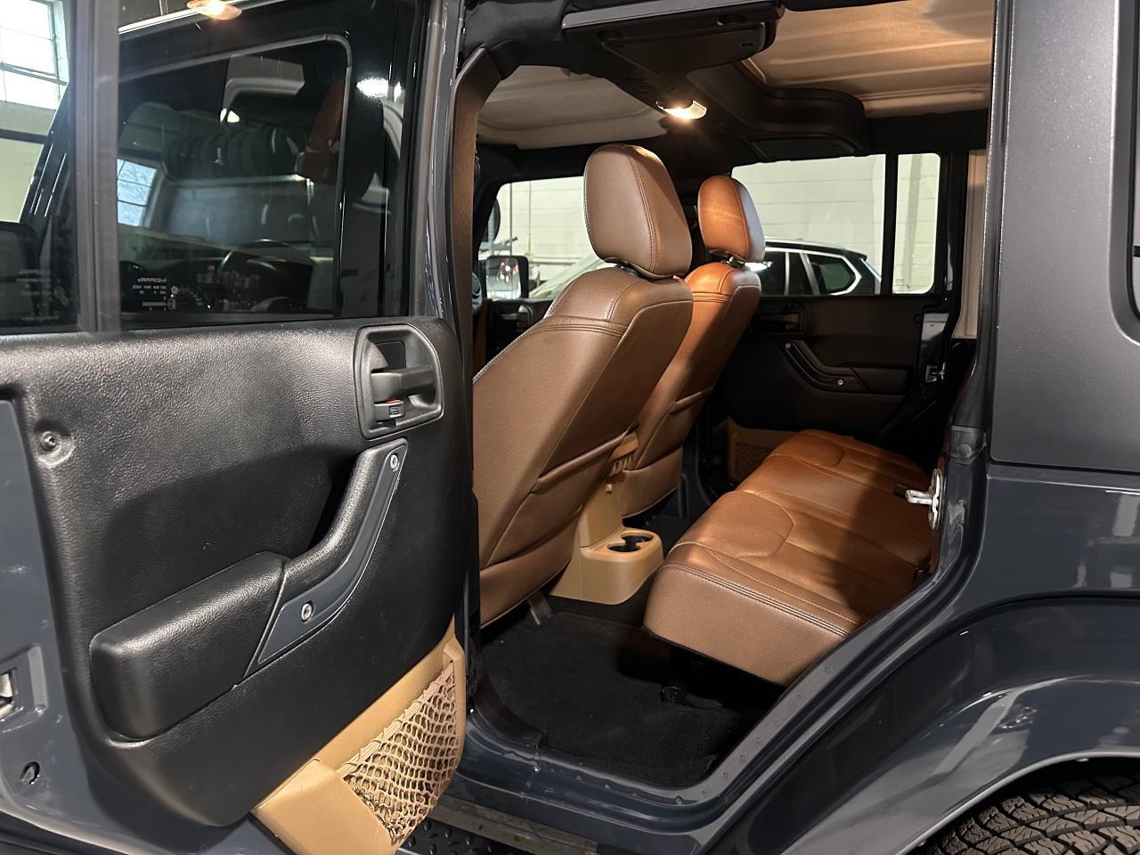 2016 Jeep Wrangler 4WD | 4DR | SAHARA | TRAIL RATED 4X4 | V6 - Photo #23