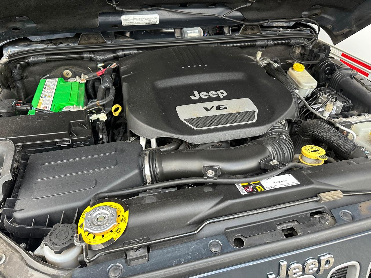 2016 Jeep Wrangler 4WD | 4DR | SAHARA | TRAIL RATED 4X4 | V6 - Photo #45