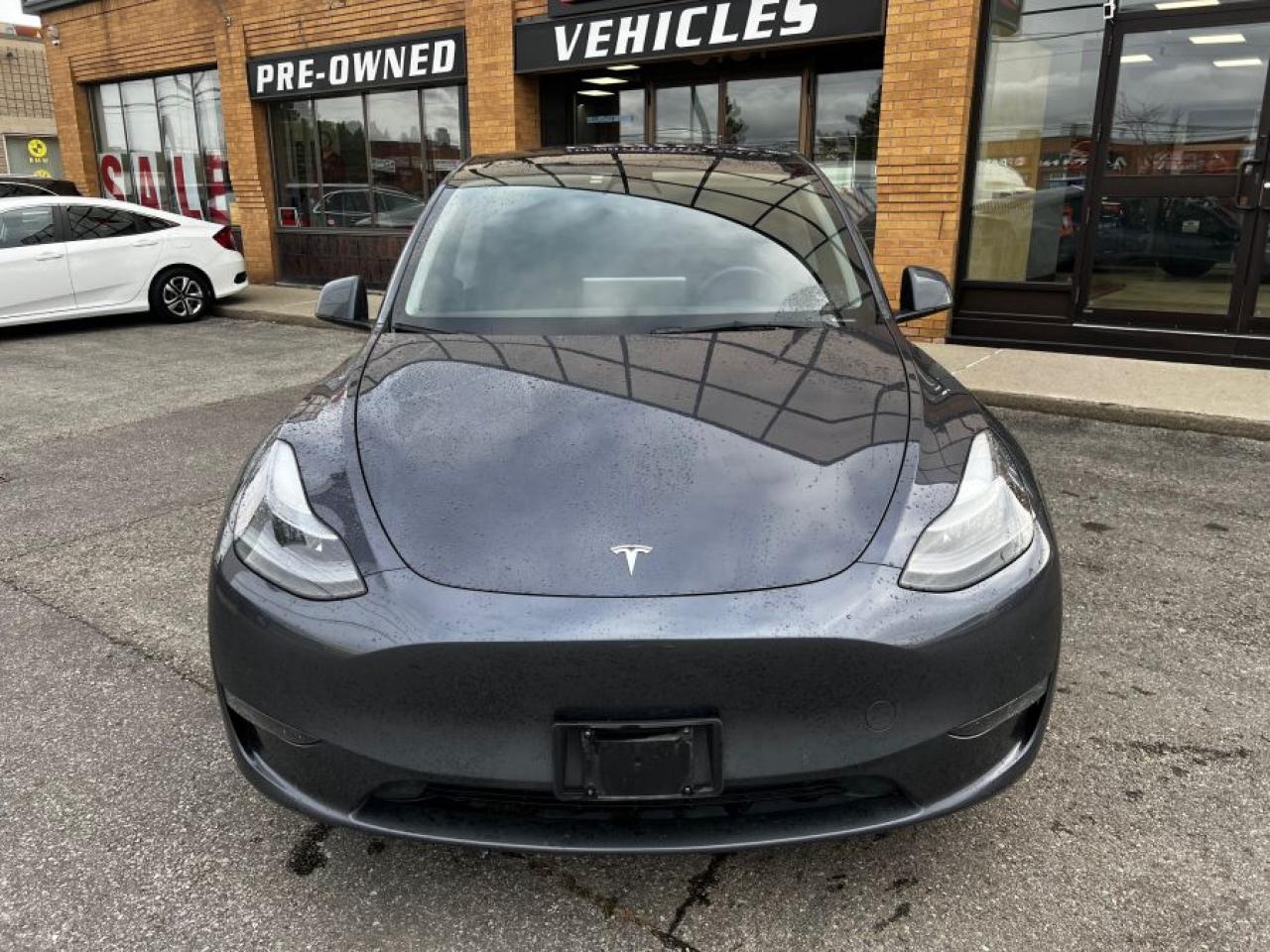 2022 Tesla Model Y PERFORMANCE - CLEAN CARFAX/ONE OWNER - Photo #2