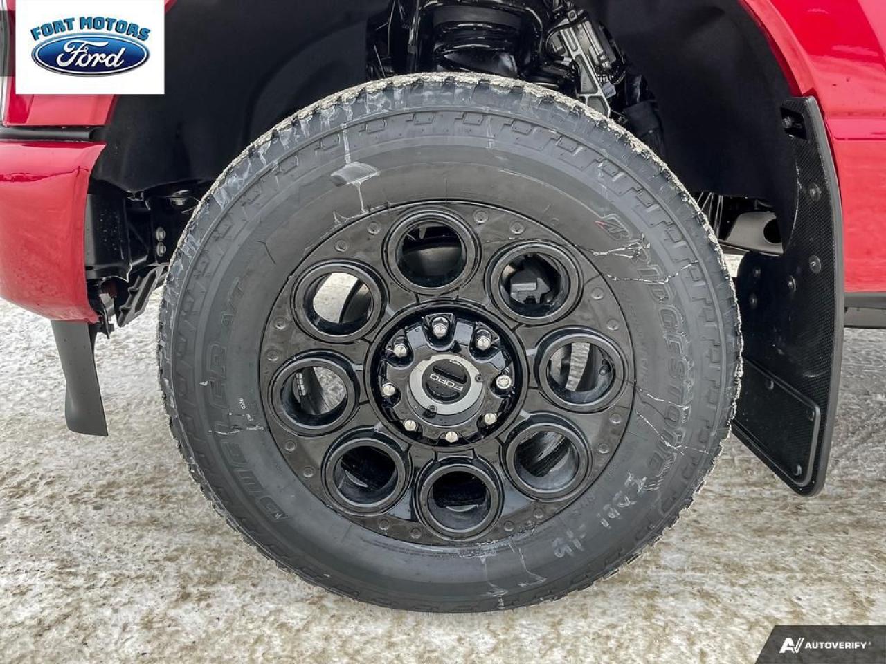 2024 Ford SUPERDUTY F-350® Lariat® Photo5