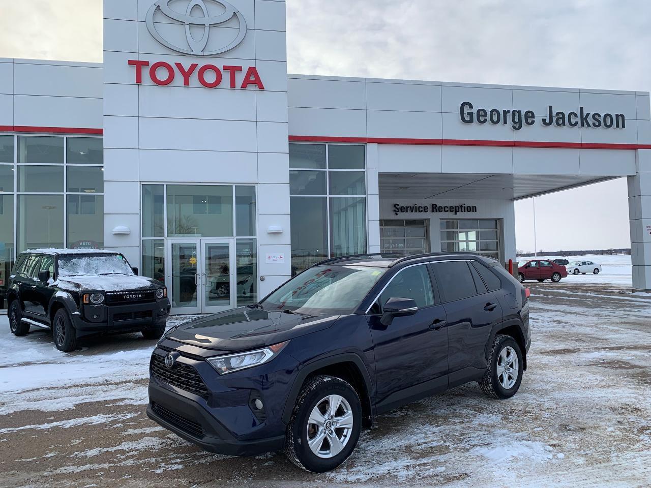 Used 2019 Toyota RAV4 XLE AWD for sale in Renfrew, ON