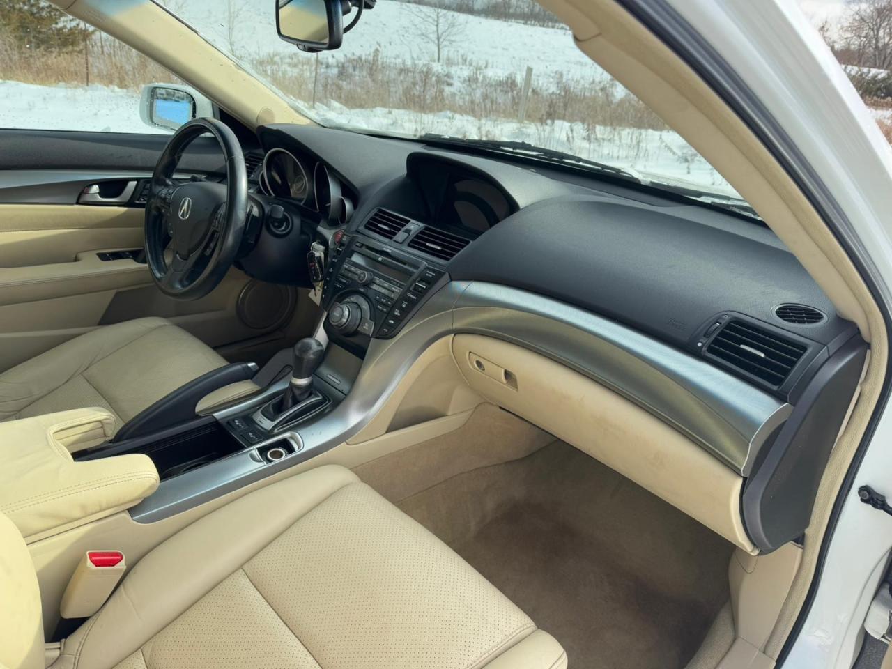 2011 Acura TL TECH PKG | LEATHER | NAV | SUNROOF | HTD SEATS Photo6