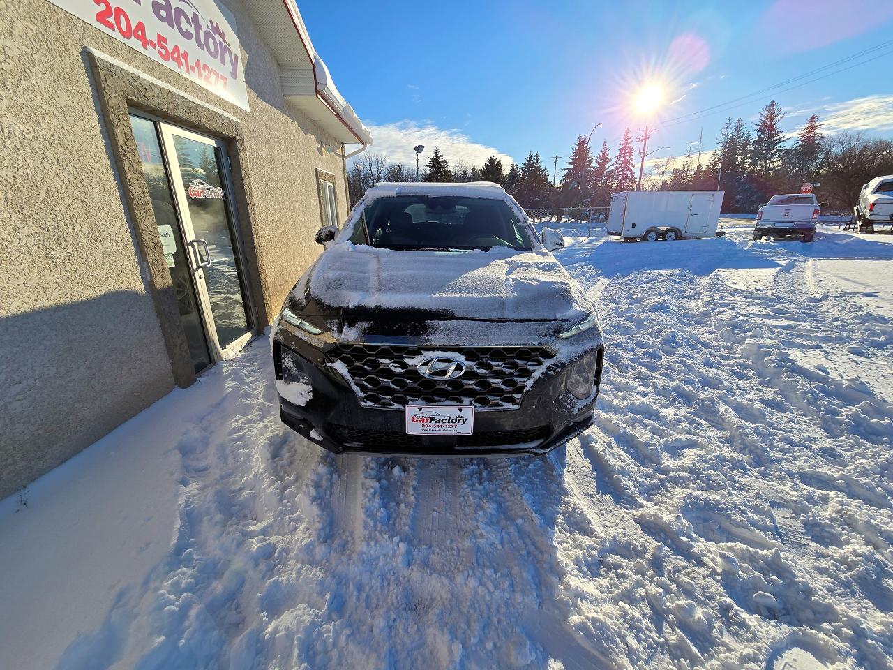 Used 2019 Hyundai Santa Fe 2.0T Luxury AWD w/Dark Chrome Accent for sale in Oakbank, MB