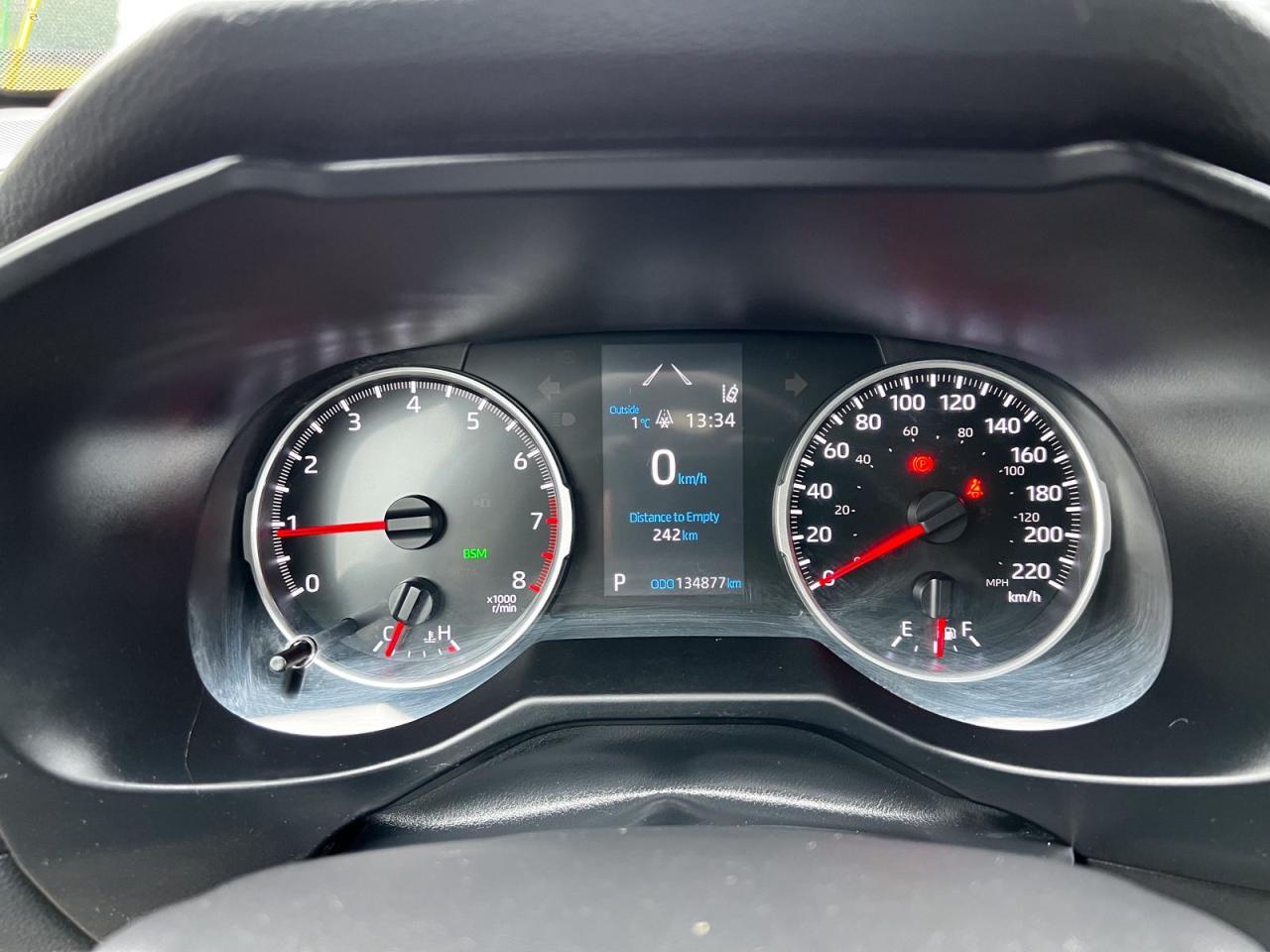 2021 Toyota RAV4 LE AWD - Photo #17