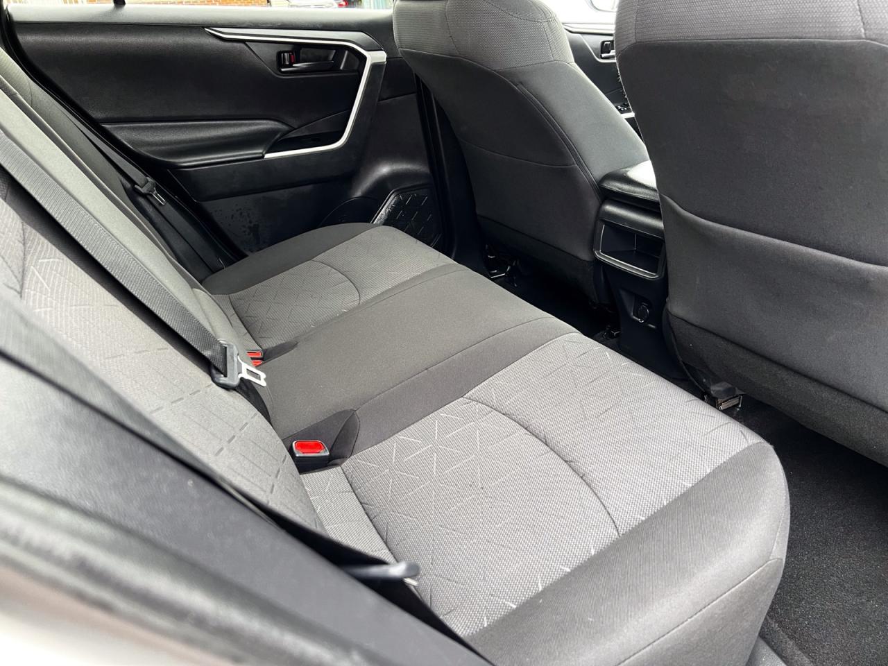 2021 Toyota RAV4 LE AWD - Photo #23