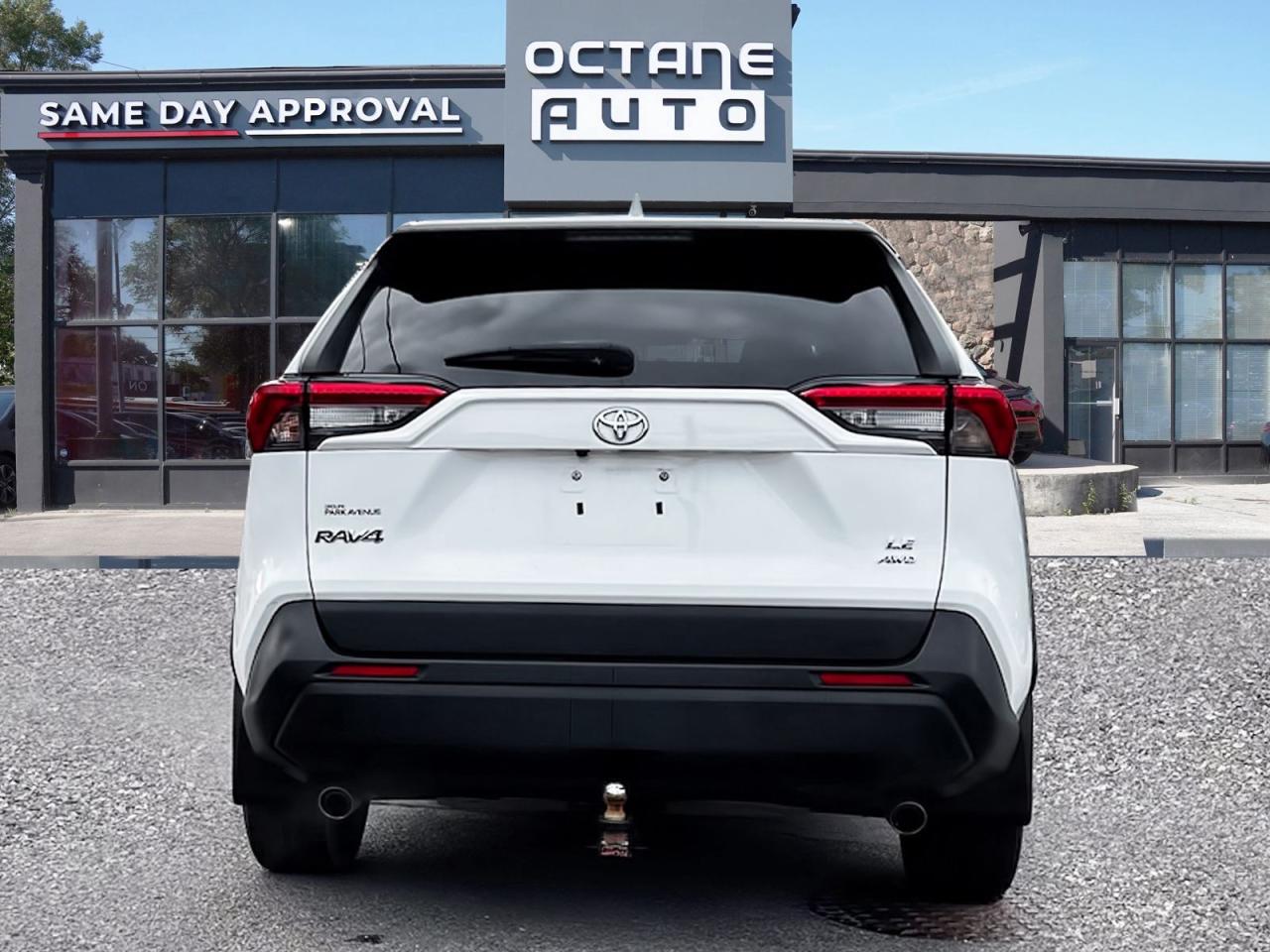 2021 Toyota RAV4 LE AWD - Photo #5