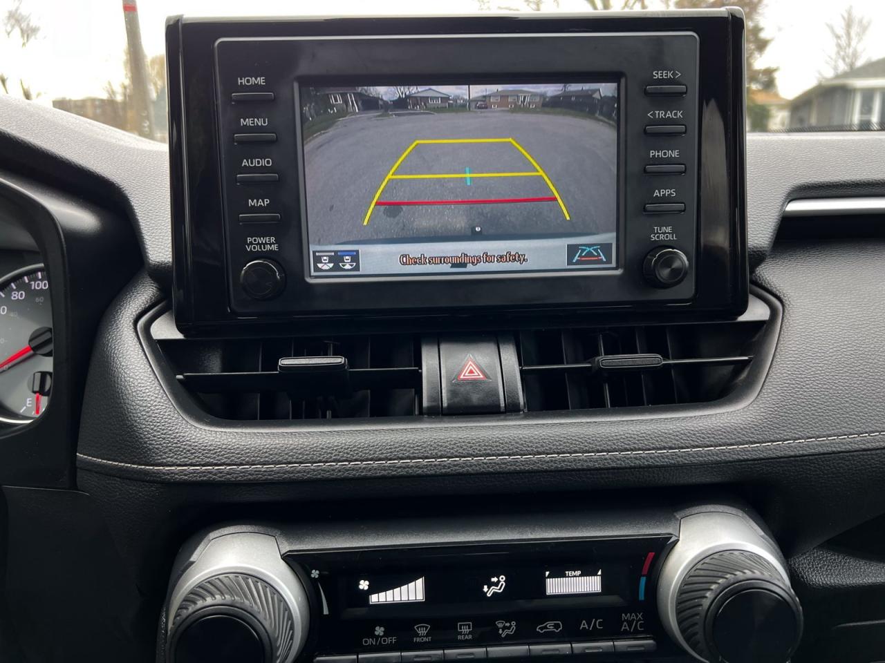 2021 Toyota RAV4 LE AWD - Photo #12