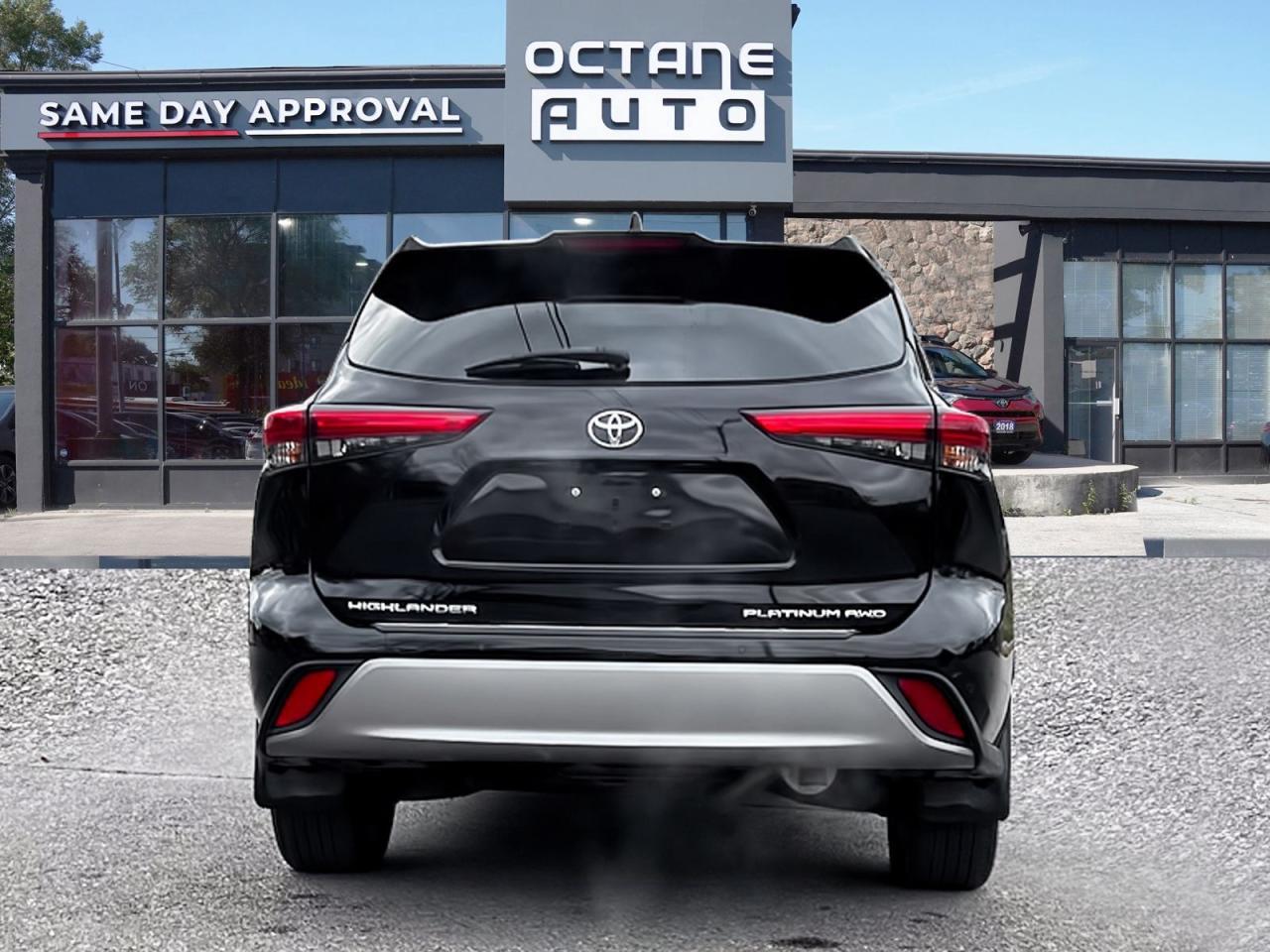 2020 Toyota Highlander Limited Platinum - Photo #5
