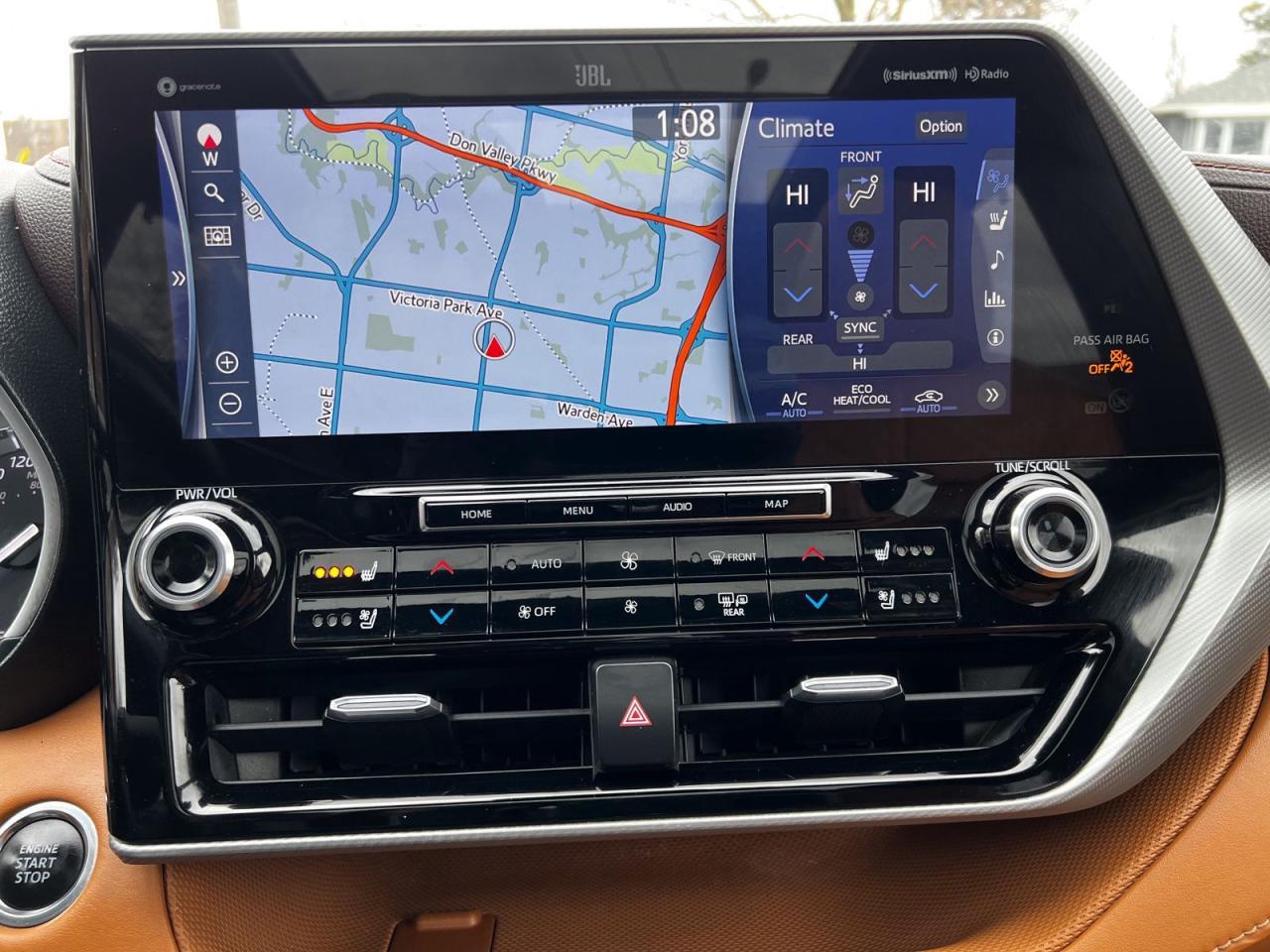 2020 Toyota Highlander Limited Platinum - Photo #14