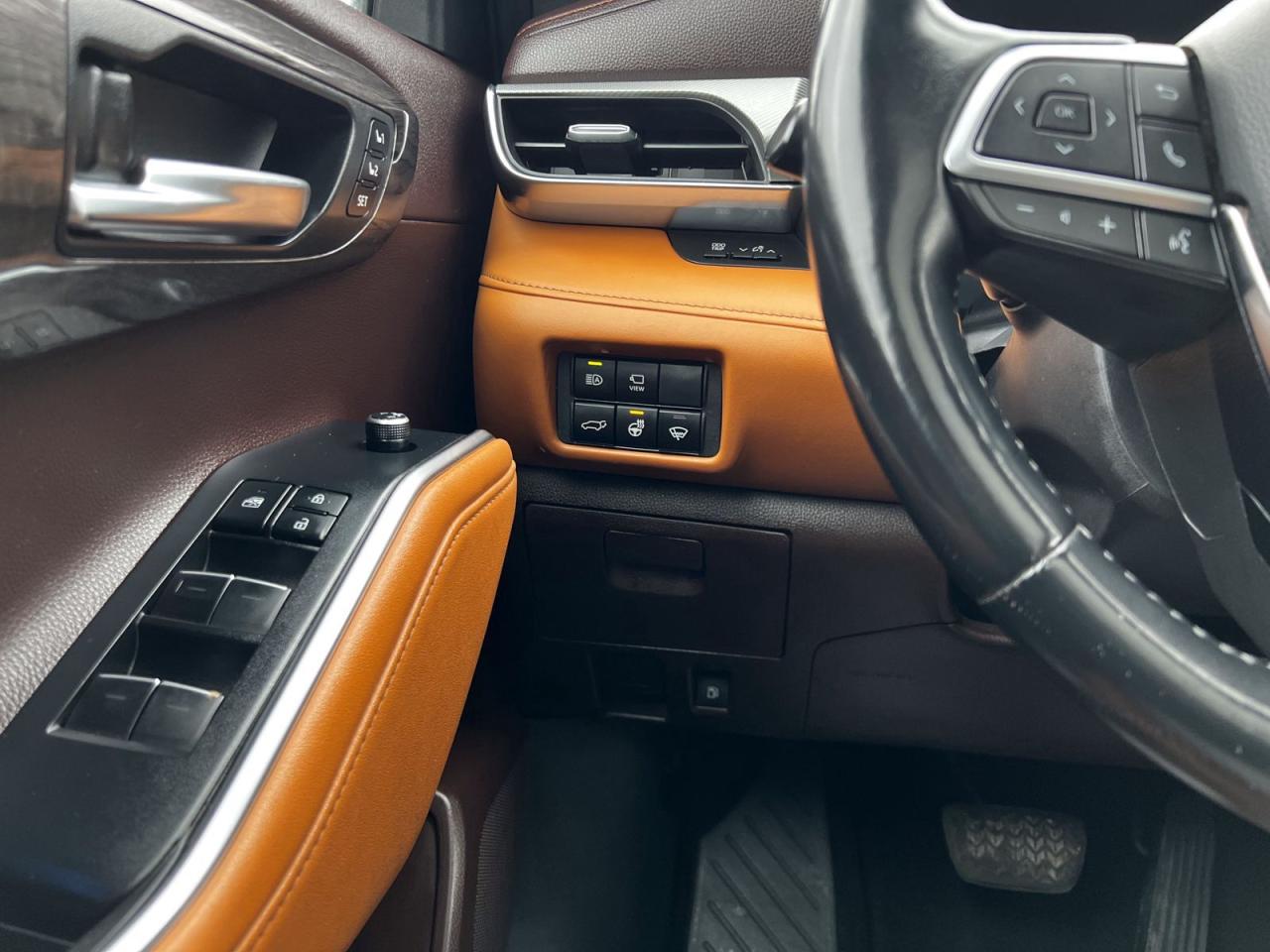 2020 Toyota Highlander Limited Platinum - Photo #20